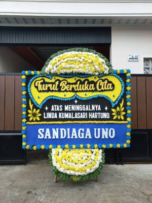 Papan Bunga Duka di Pakurejo